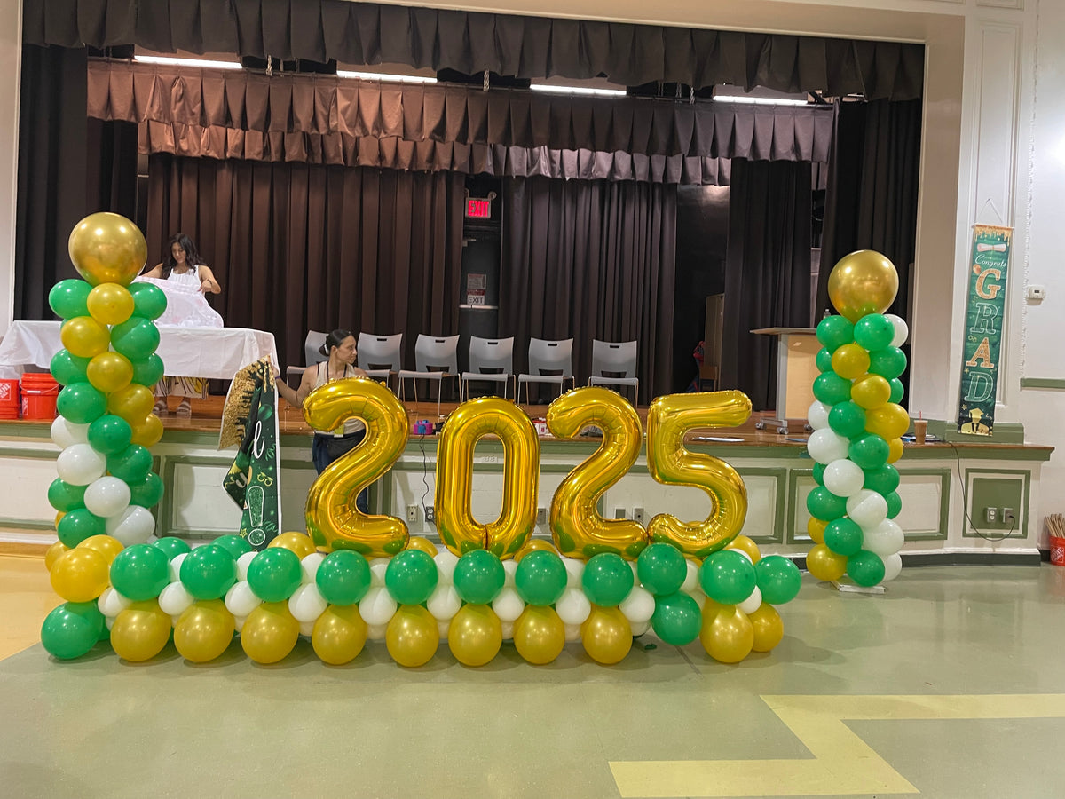 Balloons Towers Graduation